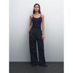 Bild von Dzianinowy Top Na Ramiączkach Z Koronkowym Wykończeniem – Granatowy – M – Massimo Dutti – Kobieta
